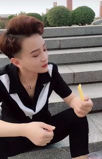 邓川快手红人资料,快手红人，短视频时代的璀璨明星